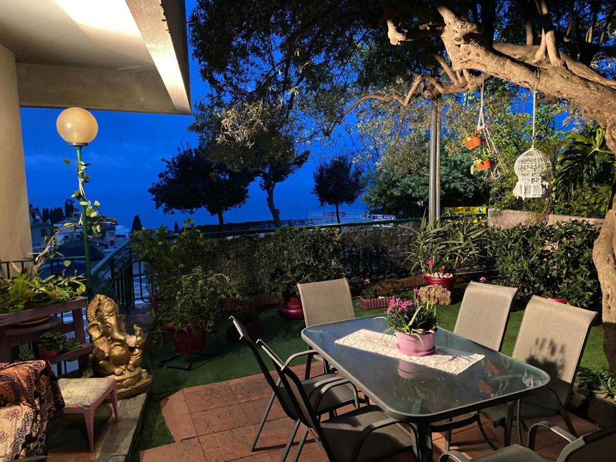 Villa Centaurea Apartment With Private Parking Taormina Exteriör bild